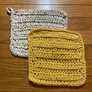 Set of 2 Handmade Cotton Pot Holders / Hot Pads
